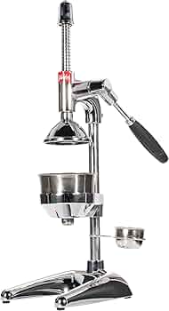 Yashirin kamerada hammomdagi yalangoch ayollar